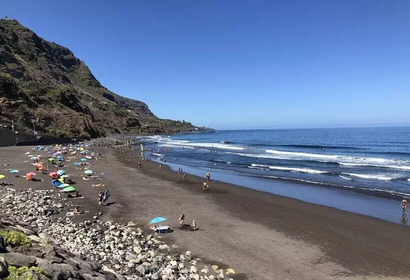 Canary Bio Hostel Tenerife