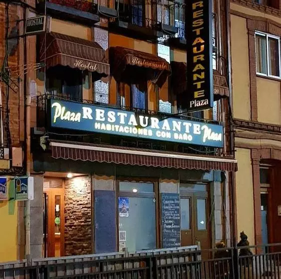 Hostal Plaza