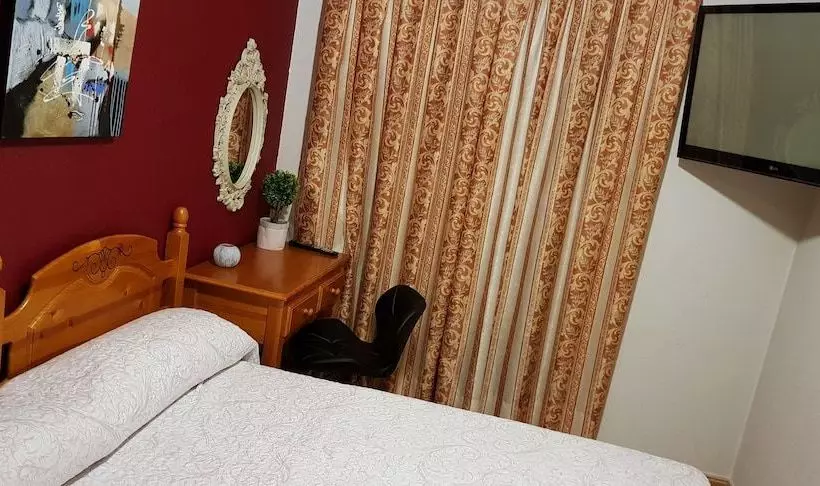 Hostal Plaza