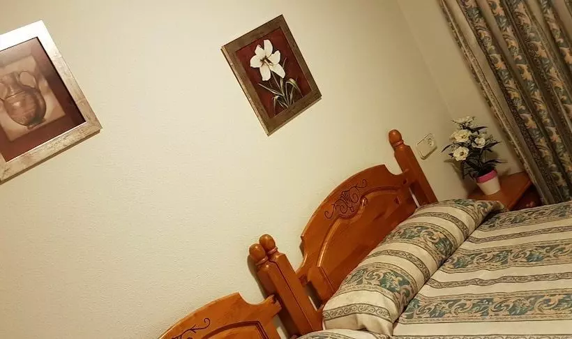 Hostal Plaza