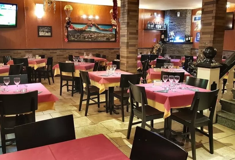 Hostal Plaza