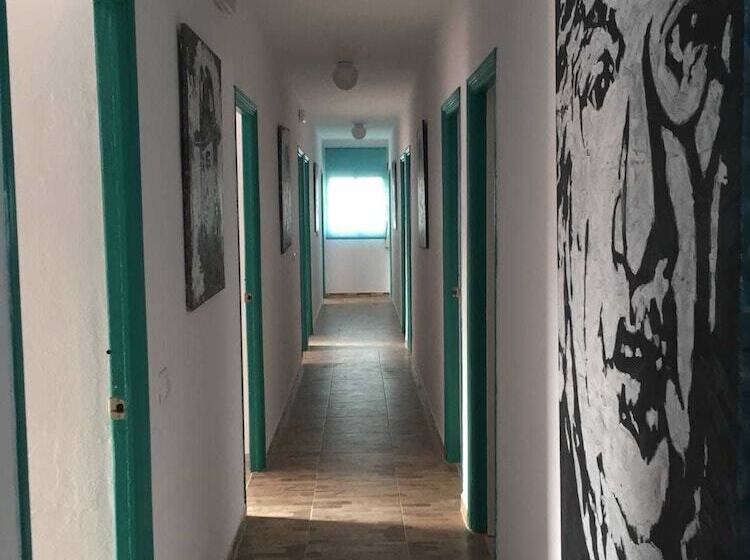 Hostal Restaurante Tarín