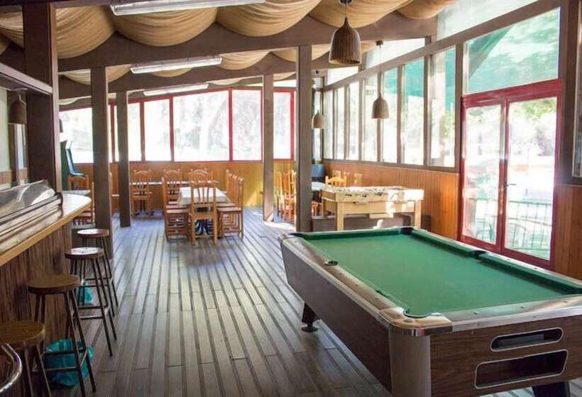 فندق Camping La Ardilla Roja