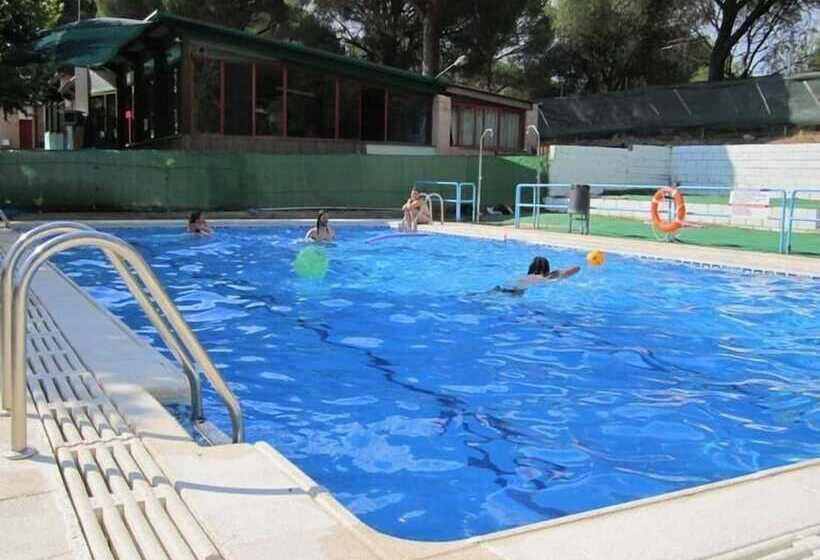 فندق Camping La Ardilla Roja