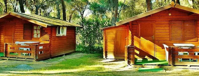 Hotelli Camping La Ardilla Roja
