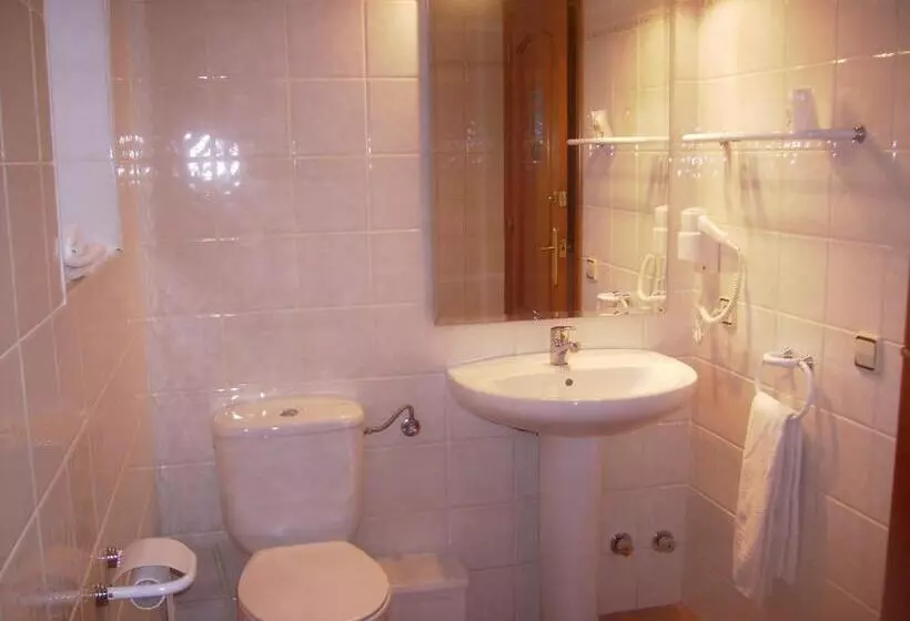 Majatalo Hostal Pernalle