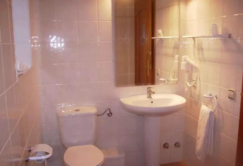 Majatalo Hostal Pernalle