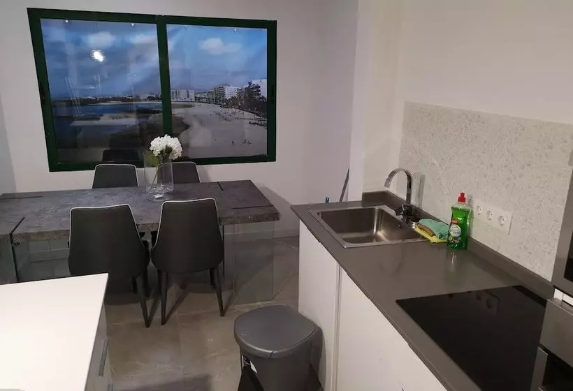 ペンション Suites Charco De San Gines