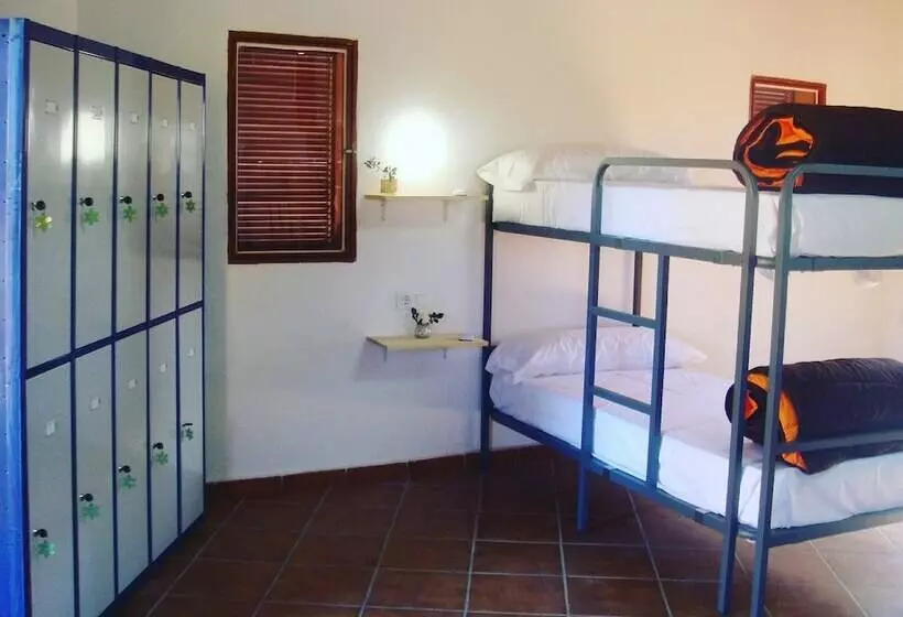 Albergue Turístico De Cornalvo