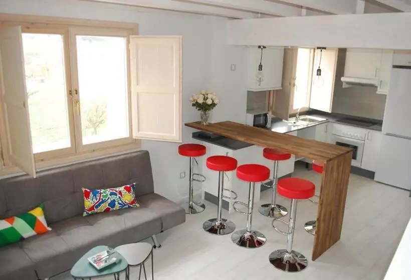 Apartamentos La Harinera