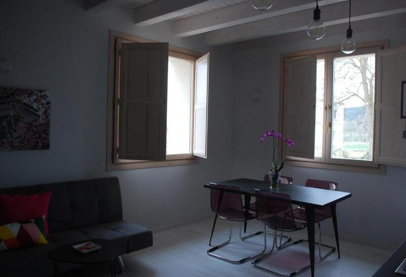 Apartamentos La Harinera