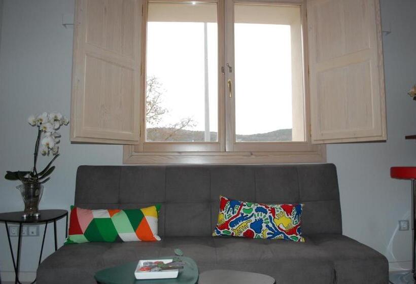 Apartamentos La Harinera