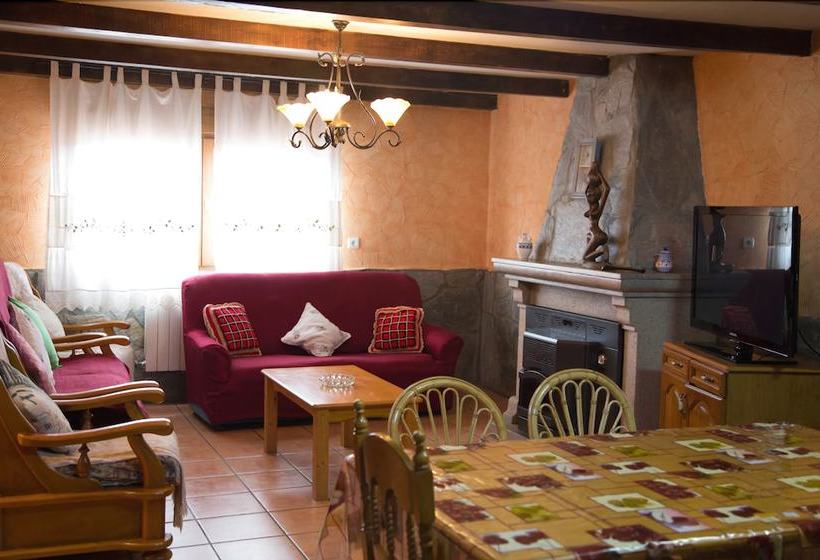 Apartamentos María Luisa