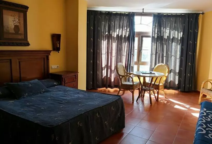 Estudios La Atarraya