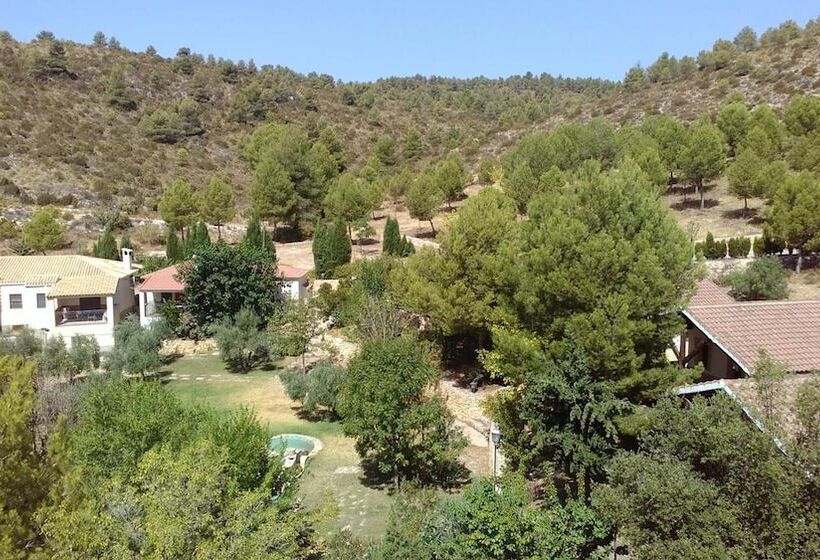 مسافرخانه La Alberquilla