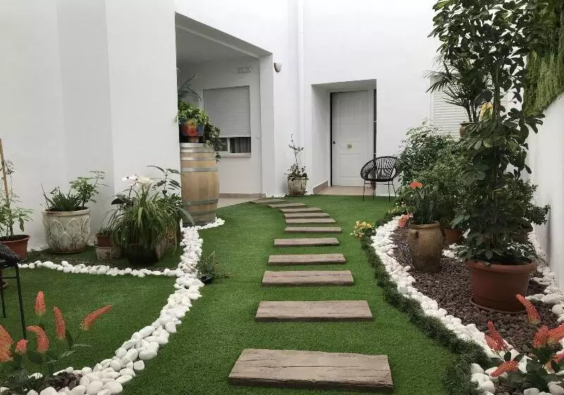 Hostal Rural Los Girasoles De Iniesta