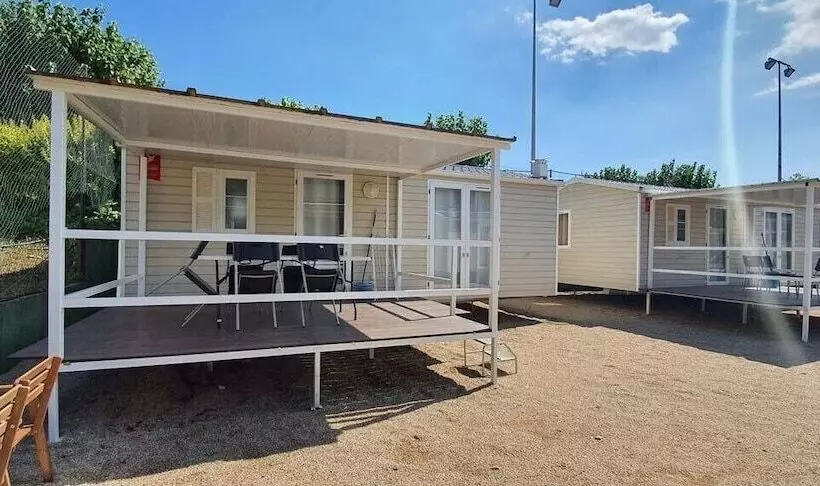 Hotelli Camping Vila Village