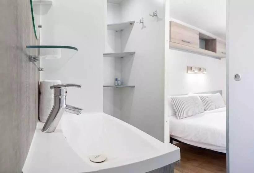 Hotelli Camping Vila Village