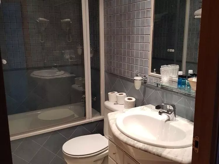 هتل Casa Grabelon