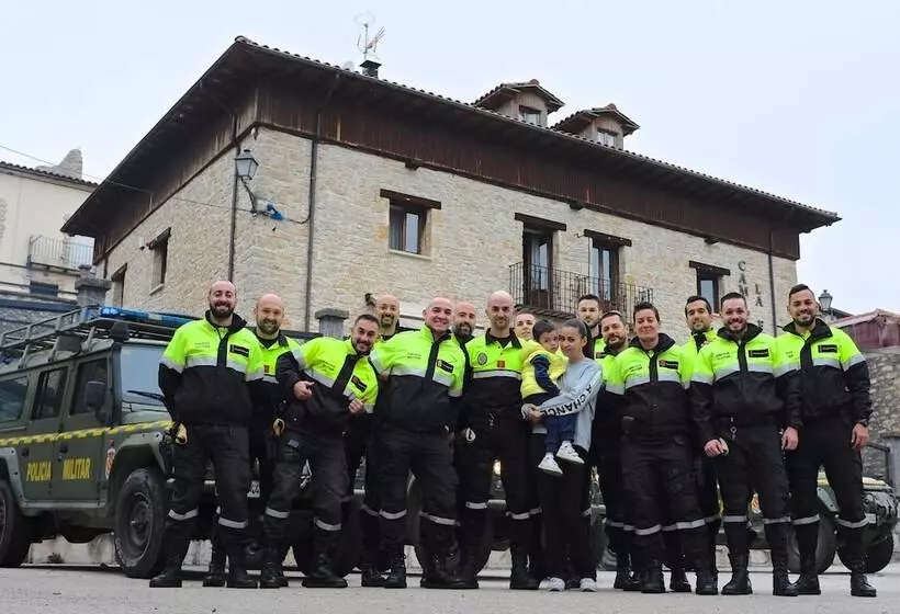 Hotelli C.t.r. Camino De La Fuentona