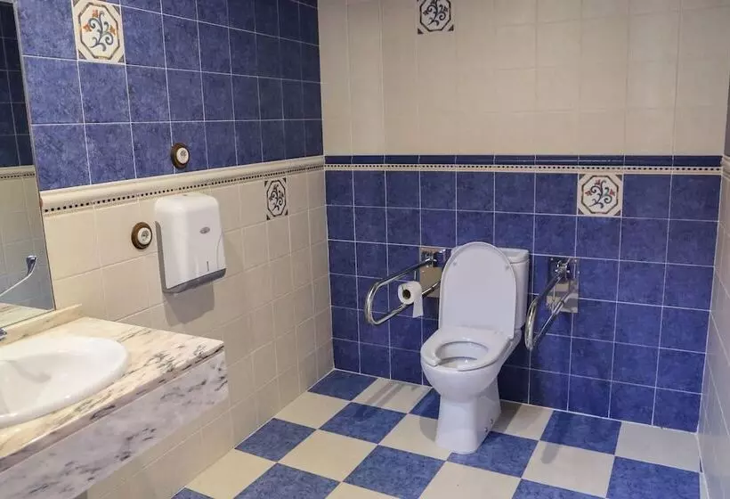 پانسیون Saint James Way