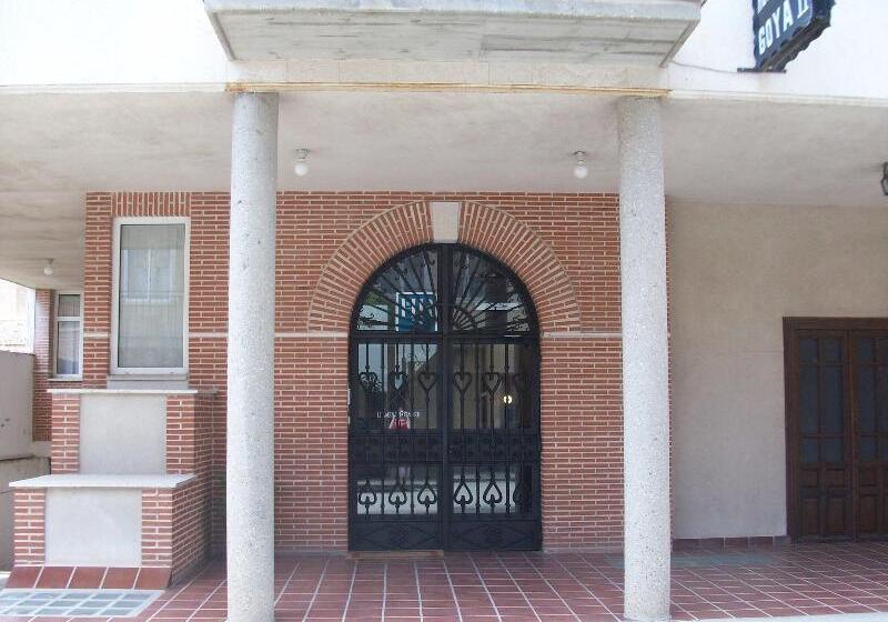 הוסטל Hostal Goya Ii