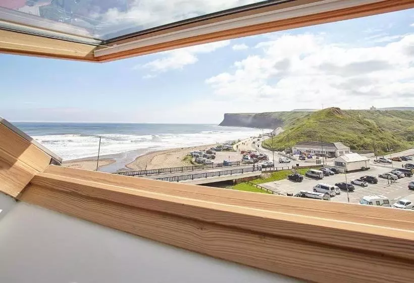 Host & Stay   Burnsyde Beach House