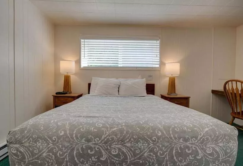 Ester Lee Motel