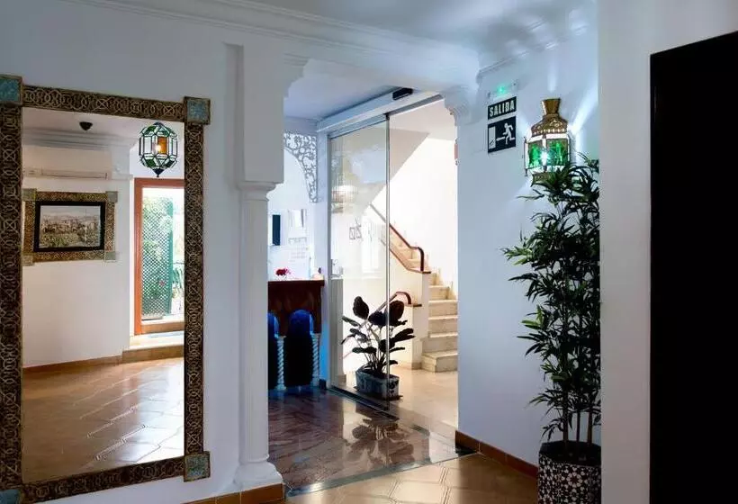 Hostal Alhambra  Adults Only