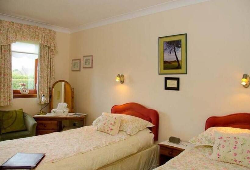 Hotel Ashcroft Farmhouse