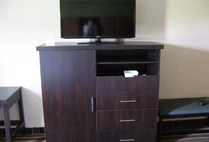 هتل Inn At Portland
