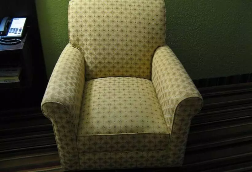 هتل Inn At Portland