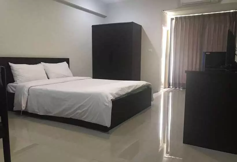 هتل Nonriver Place