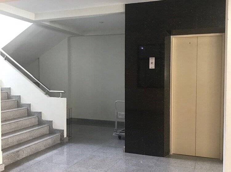 Hotel Nonriver Place