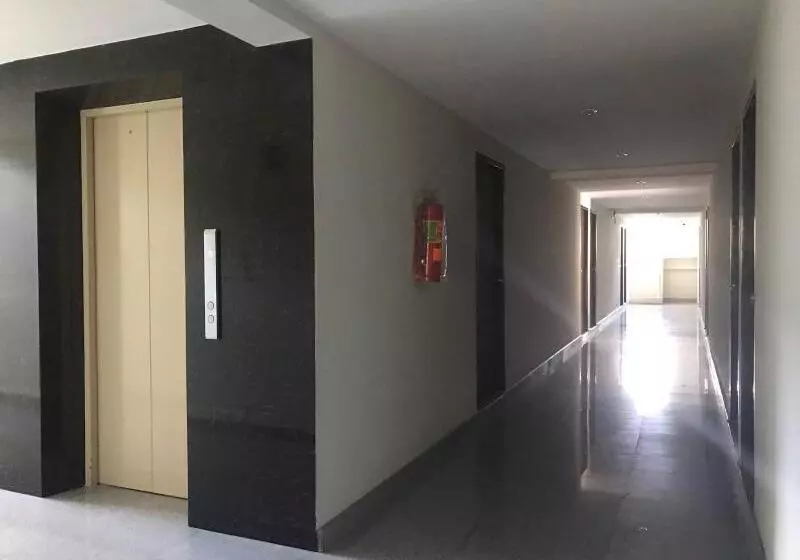 هتل Nonriver Place