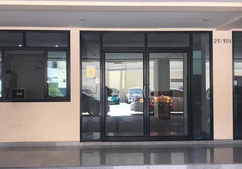 Hotel Nonriver Place