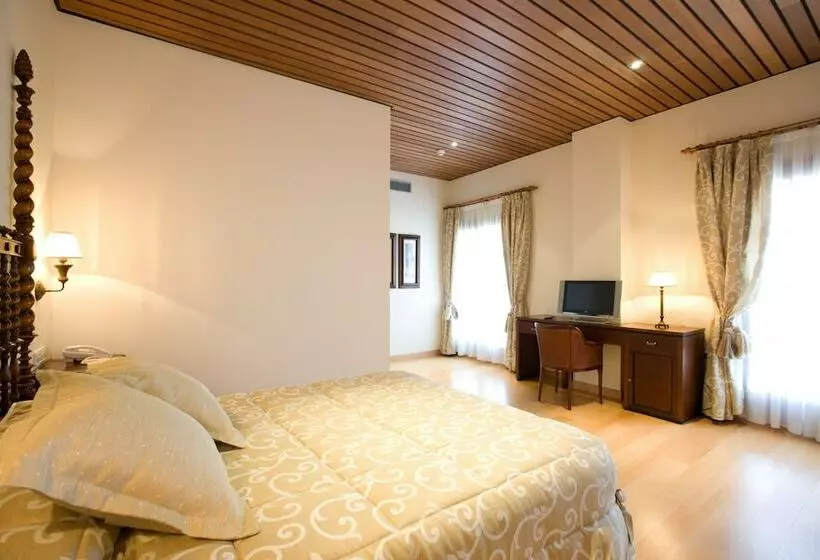 Maaseutuhotelli De Bodegas Hacienda Albae