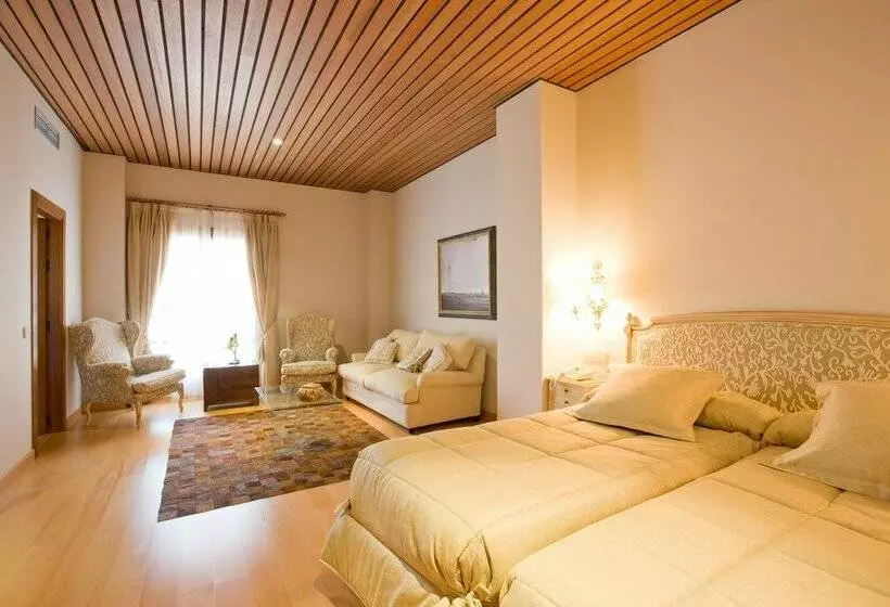 Maaseutuhotelli De Bodegas Hacienda Albae