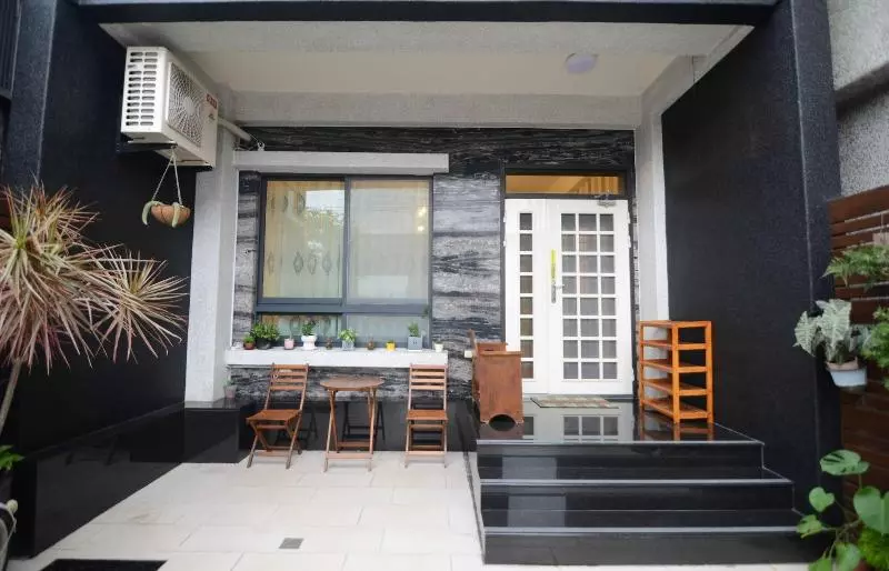 پانسیون Avenue B&b