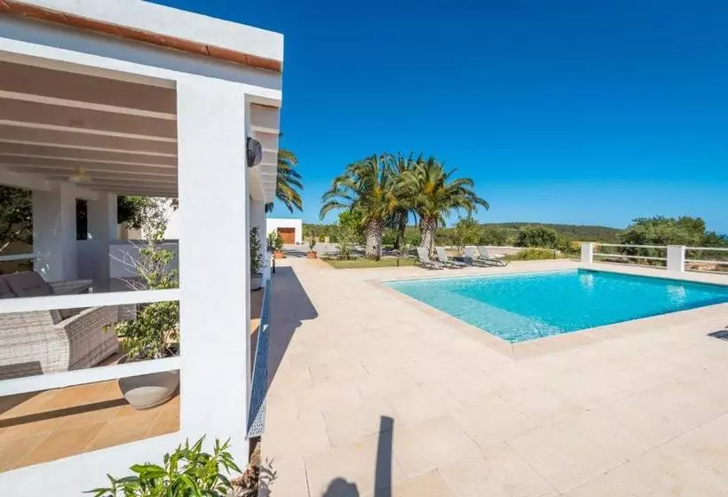 Villa Es Cubells Town