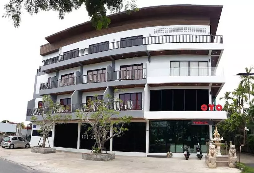 هتل Baan Phu Chalong