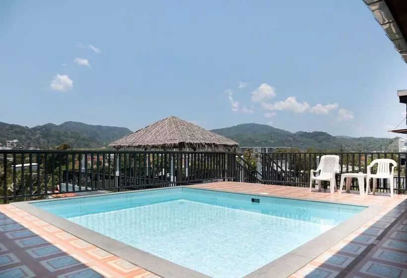 هتل Baan Phu Chalong