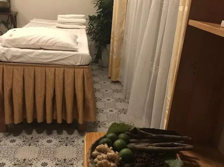 هتل Chez Loan