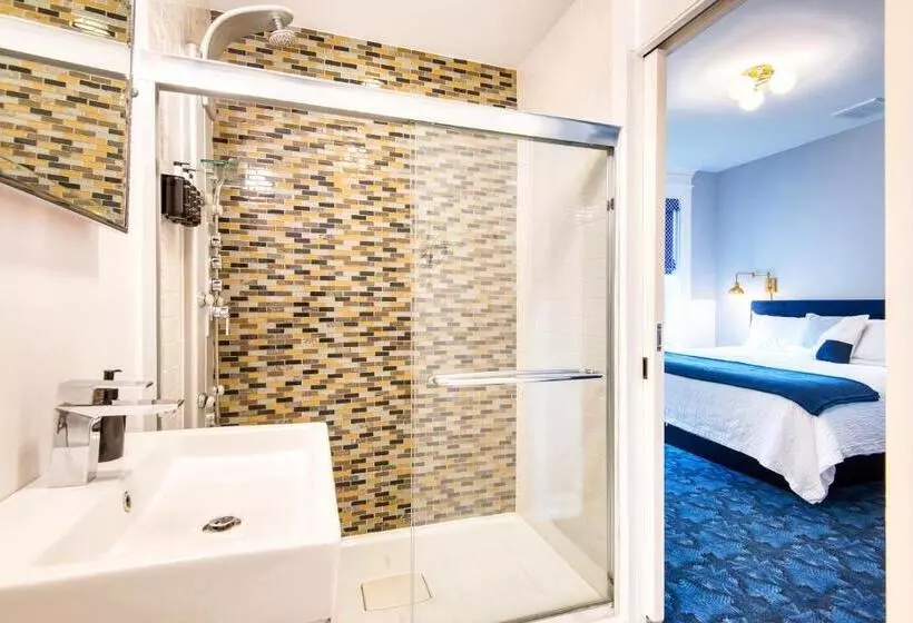 Hotelli The Hudson Whaler