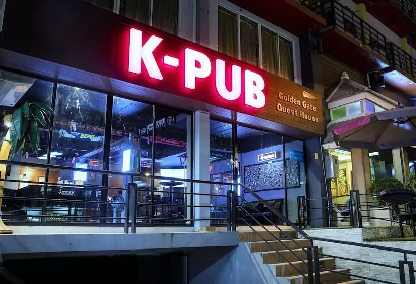 Retkeilymaja Golden Gate Guest House