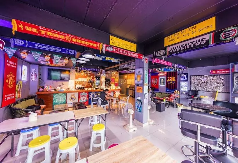 Retkeilymaja Golden Gate Guest House