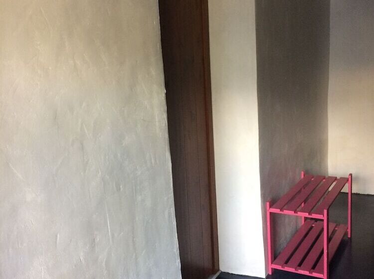 تختخواب و صبحانه Bed End Breakfast Du Centre