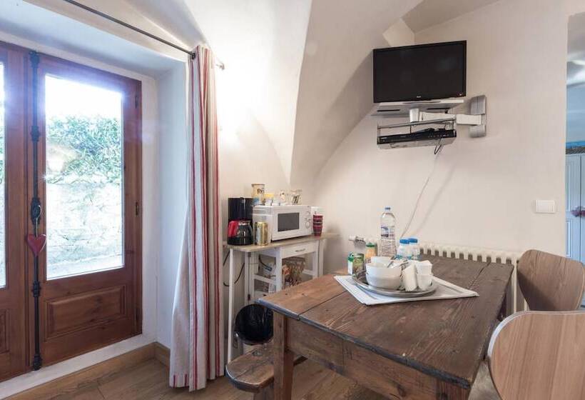 تختخواب و صبحانه Bed End Breakfast Du Centre