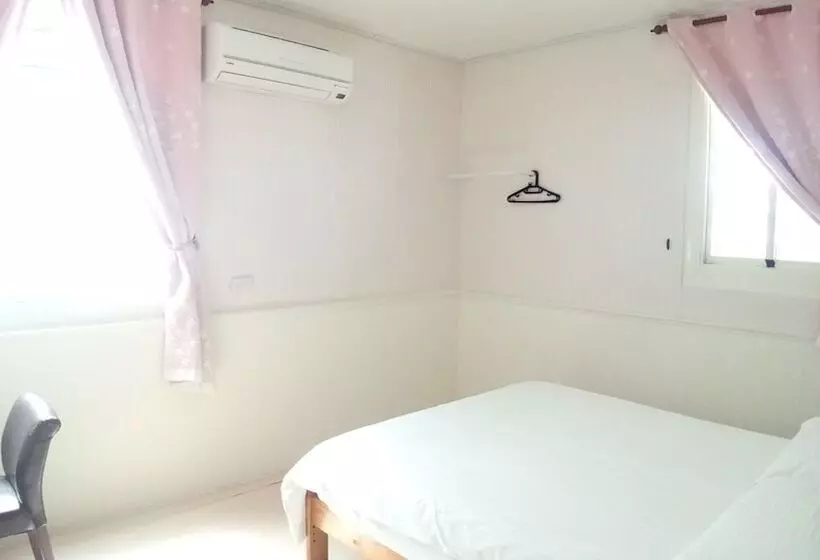 تختخواب و صبحانه Hualien Oceanbreeze Homestay