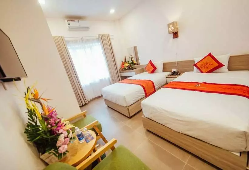 Green Hotel Danang